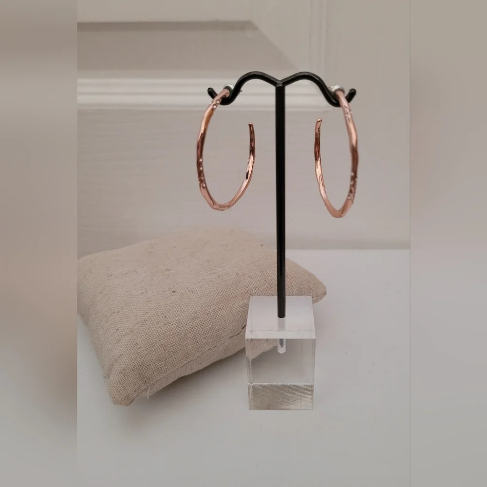 Stella & Dot Rhea Hoops - Picture 1 of 7